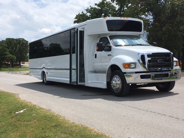 39 passenger luxury shuttle bus